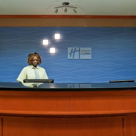 Holiday Inn Express Hotel And Suites Fairfield-North By Ihg Екстер'єр фото