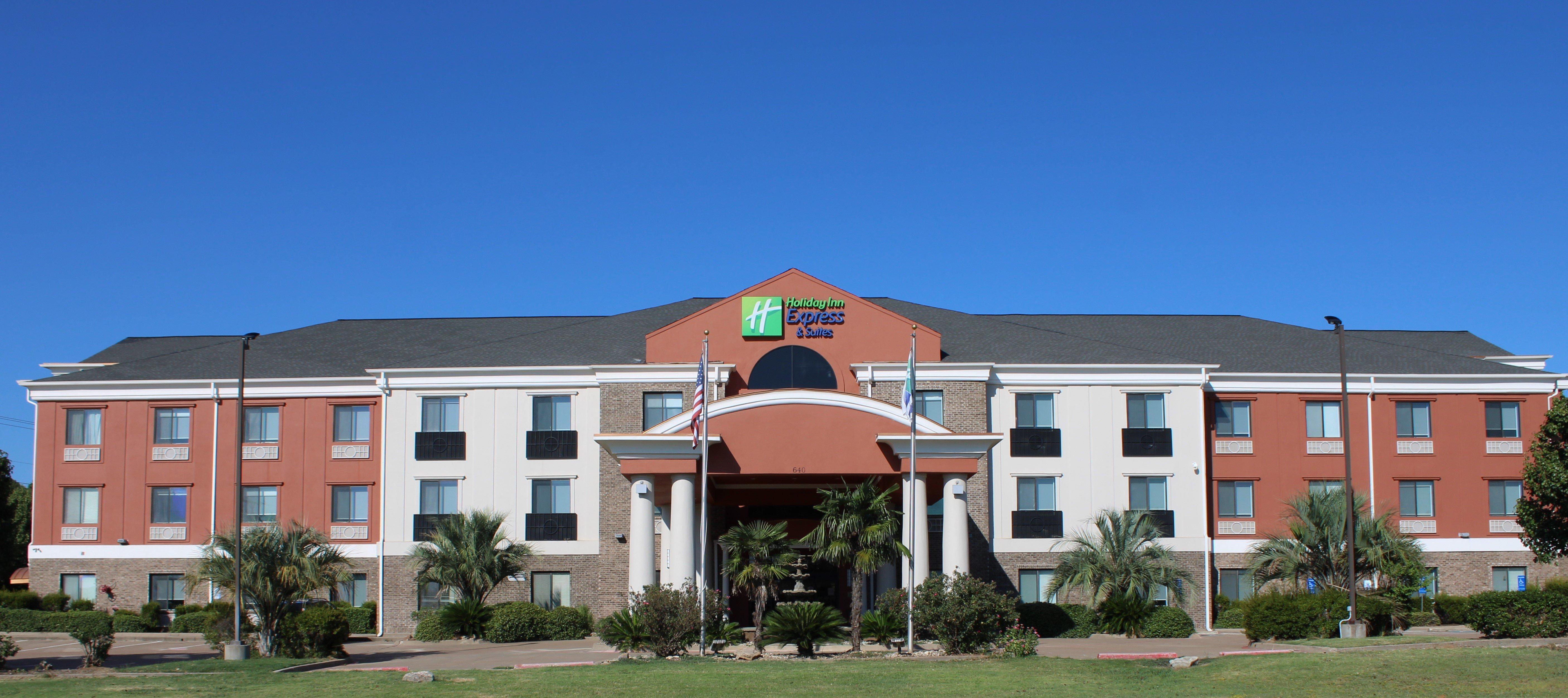 Holiday Inn Express Hotel And Suites Fairfield-North By Ihg Екстер'єр фото