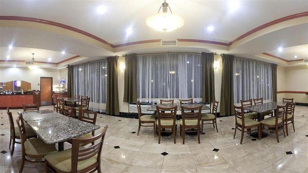 Holiday Inn Express Hotel And Suites Fairfield-North By Ihg Екстер'єр фото